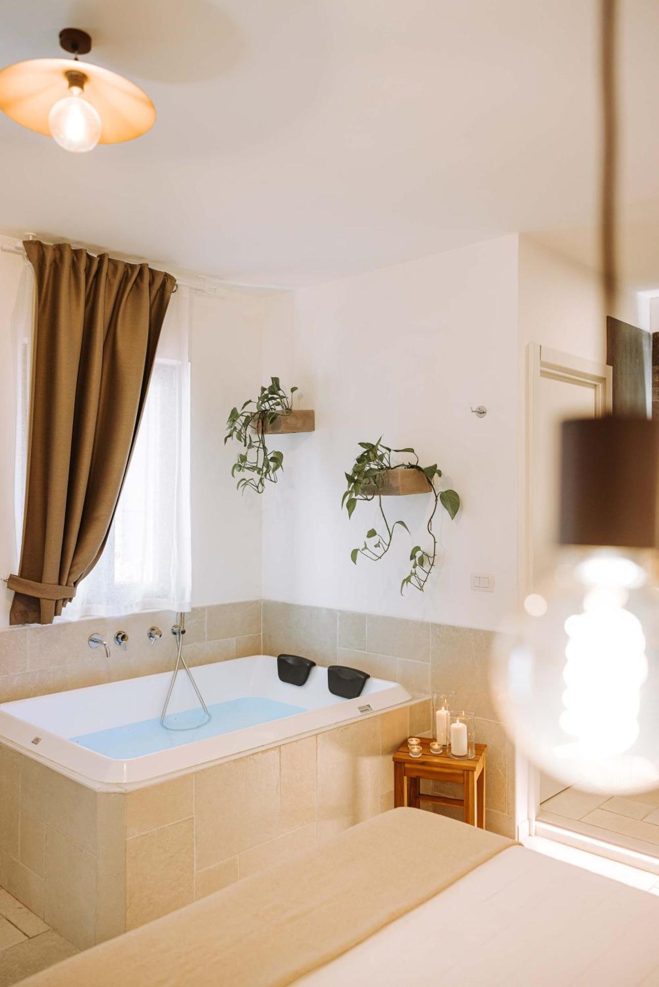 Dirium - Exclusive Rooms Монополі Екстер'єр фото